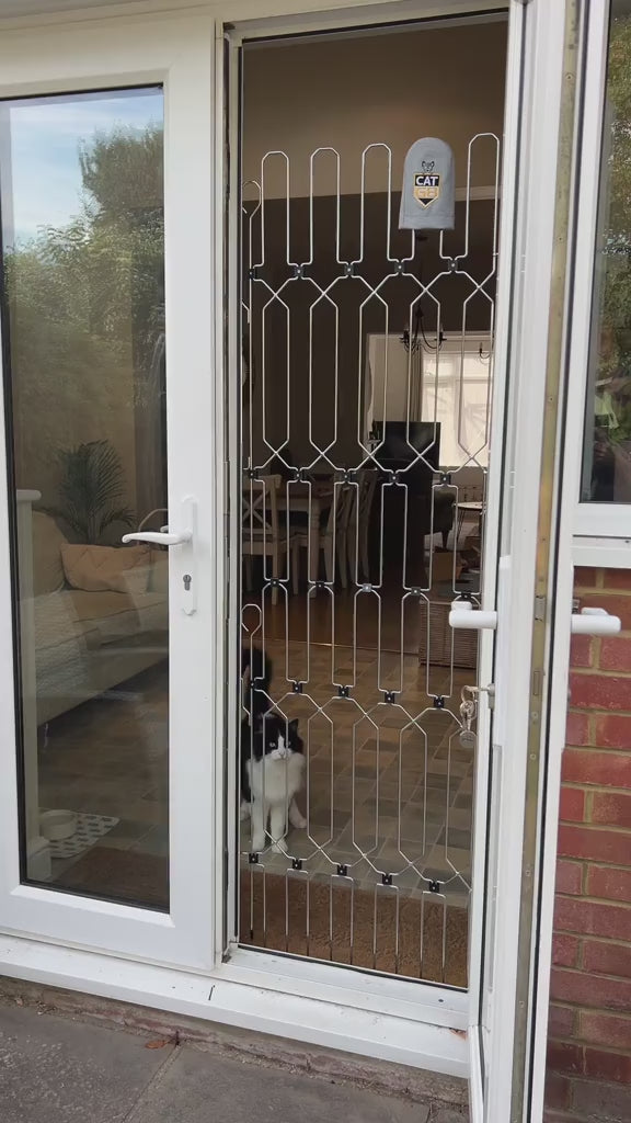 A Full Height Cat Gate – Cat-G8